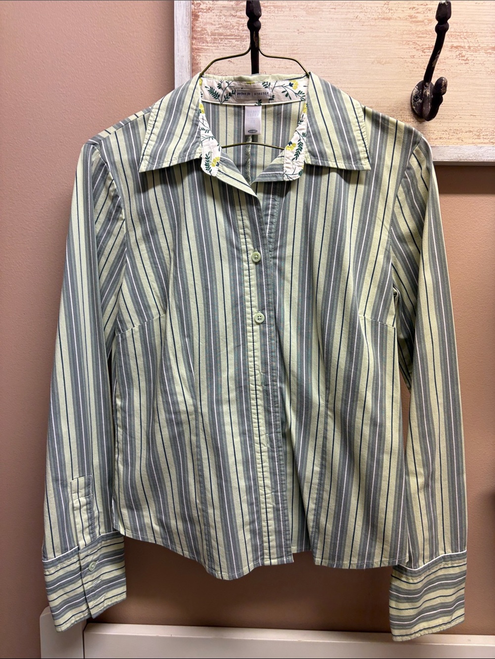 Old Navy Green and White Striped Button-Down Shirt